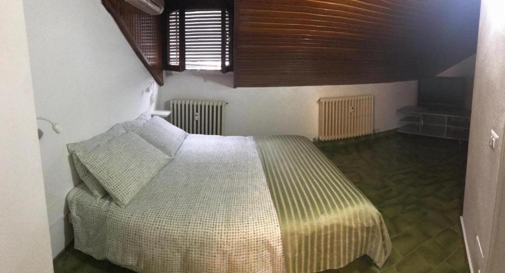 Appartamento La Mansarda Lecco Exterior foto