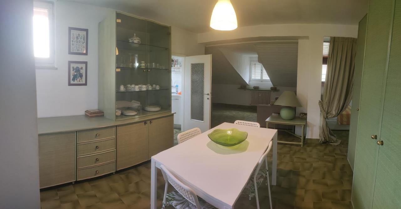 Appartamento La Mansarda Lecco Exterior foto